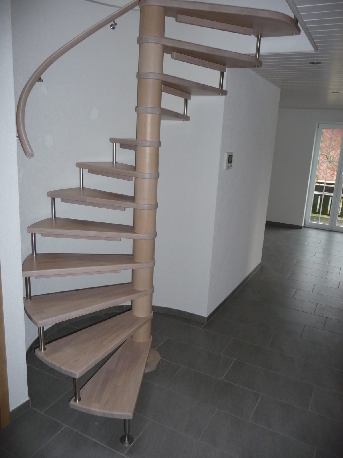 Die Treppenbeleuchtung macht diese Treppe zu einem Designstück.